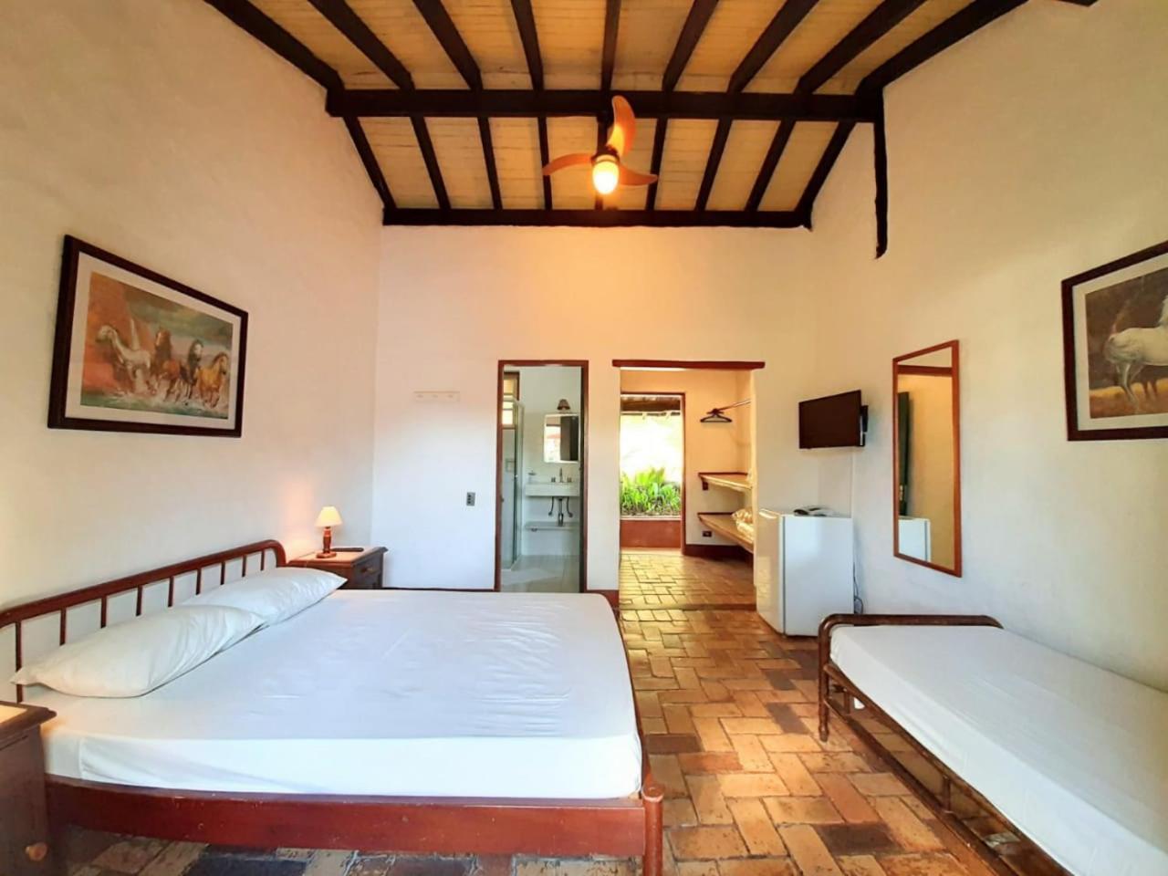 Hotel Fazendao Santa Branca Habitación foto