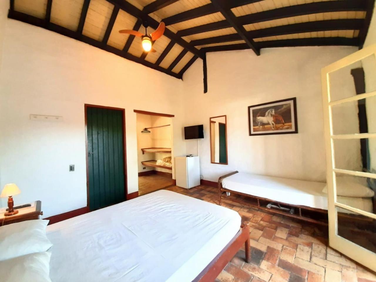 Hotel Fazendao Santa Branca Habitación foto